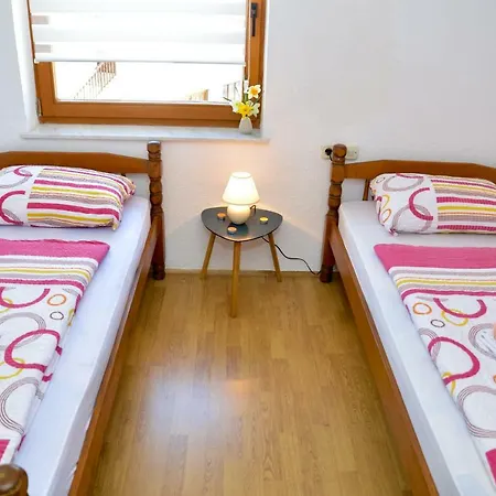 Apartament Lana *